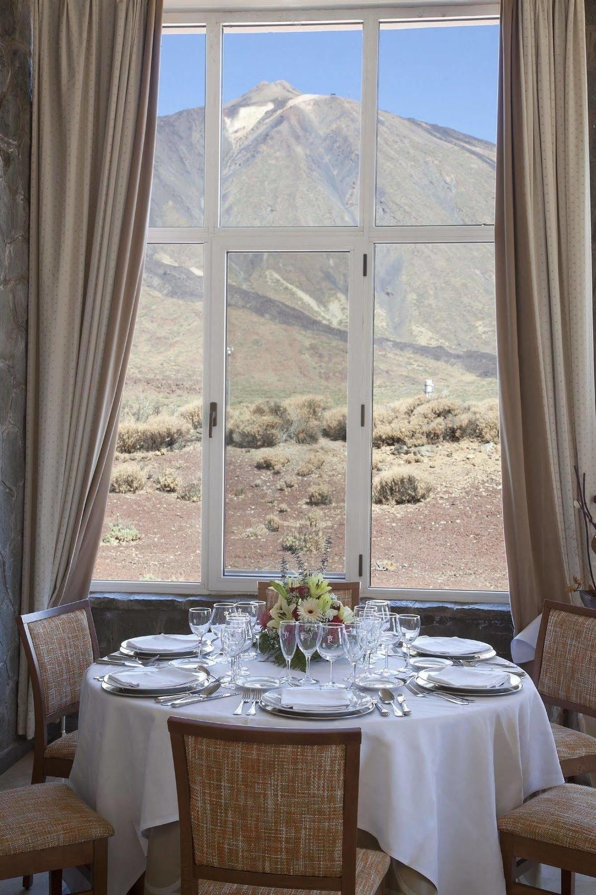 Parador De Las Canadas Del Teide La Orotava Eksteriør bilde
